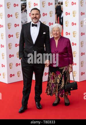 London, Großbritannien. 12. Mai 2019. David Walliams und Kathleen Williams an der Virgin Media British Academy Television Awards in der Royal Festival Hall am 12. Mai 2019 in London, England. Credit: Gary Mitchell, GMP-Media/Alamy leben Nachrichten Stockfoto