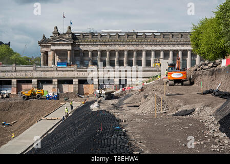 Landschaftsbau von Osten die Princes Street Gardens durchgeführt wird, als Teil der Entwicklung der National Gallery of Scotland in Edinburgh, Schottland, Großbritannien Stockfoto