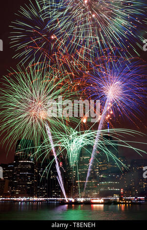 Macy's 4. Juli Feuerwerk Stockfoto