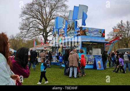 Festliche Szene an eine lokale Messe Stockfoto