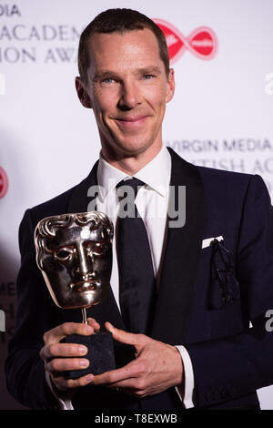 Benedict Cumberbatch in der Presse Zimmer im Virgin Media BAFTA TV Award, in der Royal Festival Hall in London statt. Stockfoto