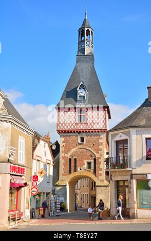 Yonne, Frankreich Saint-Fargeau, der Glockenturm Stockfoto