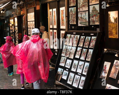 Quebec City, Kanada's Artist Gasse an einem regnerischen Tag. Stockfoto