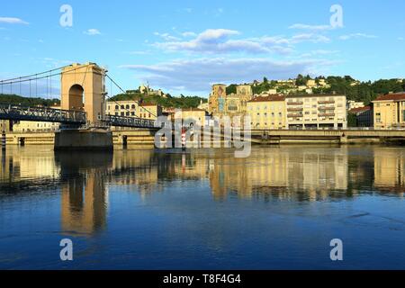 Frankreich, Isère, Vienne, Suspension Bridge auf der Rhone Stockfoto