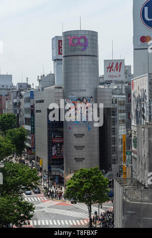 Shibuya 109 Gebäude, Shibuya-Ku, Tokio, Japan. Logo Design wurde von April 28th, 2019 zu merken 40 Jahre geändert. Stockfoto