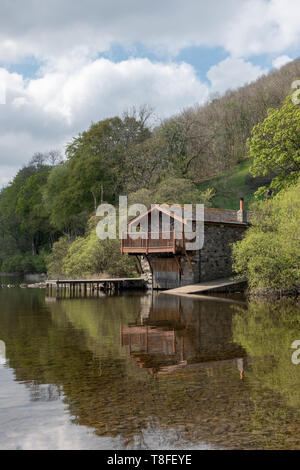 Die boathouse auf Ullswater Lake im Frühjahr, den Lake District, Cumbria Stockfoto