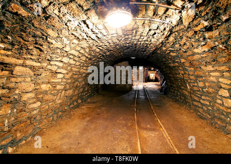 Unterirdische Mine Tunnel, Bergbau Stockfoto