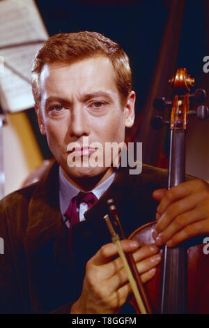 Dietmar Schönherr, österreichischer Kan und Horsemanship, Deutschland 1950er Jahre. Österreichischen Schauspieler und Regisseur Dietmar Schönherr, Deutschland 1950. Stockfoto