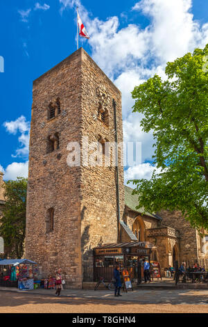 Das älteste Gebäude in Oxford. St. Michael am Nordtor Kirche gebaut um 1000 - 1050. Stockfoto