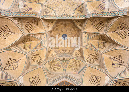 Decke des Südens Iwan, Jameh Moschee, Isfahan, Iran Stockfoto