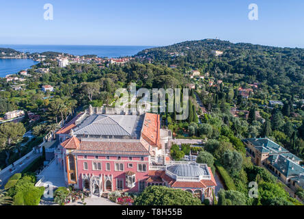 Frankreich, Alpes Maritimes, Saint Jean Cap Ferrat, Villa und die Gärten Ephrussi de Rothschild (Luftbild) // Frankreich, Alpes-Maritimes (06), Saint-Jean-Cap. Stockfoto