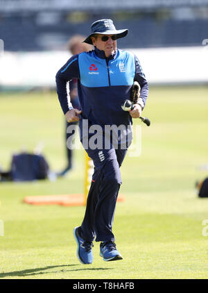 England Trainer Trevor Bayliss während der Netze Session im Bristol County. Stockfoto