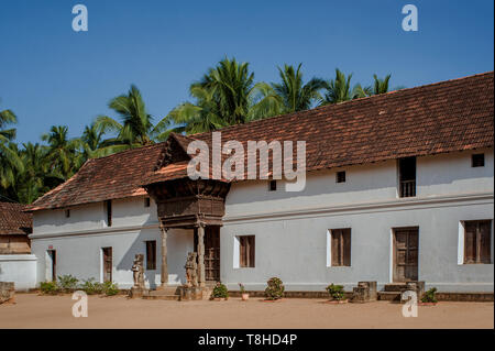 Erbe Architektur - Travankore King's aii Holz- Rat der Kammer von Padmanabhapuram Palace - Tamil Nadu, Indien Stockfoto