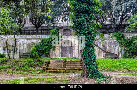 Ein Teil des Parks von Casale di San Pio V (Hl. Pio V Haus) in Rom, Italien Stockfoto