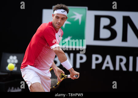 Rom, Italien. 13. Mai, 2019. Marco Cecchinato (ITA) in Aktion gegen Alex De Minaur (AUT) während Internazionali BNL D'Italia Italian Open auf dem Foro Italico, Rom, Italien Am 13. Mai 2019. Foto von Giuseppe Maffia. Credit: UK Sport Pics Ltd/Alamy leben Nachrichten Stockfoto