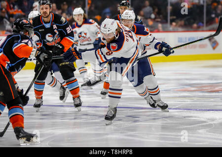 San Diego, Kalifornien, USA. 8. Mai, 2019. Bakersfield Condors vs San Diego Möwen AHL Spiel bei pechanga Bereich San Diego in San Diego, Kalifornien. Michael Cazares/Cal Sport Media/Alamy leben Nachrichten Stockfoto