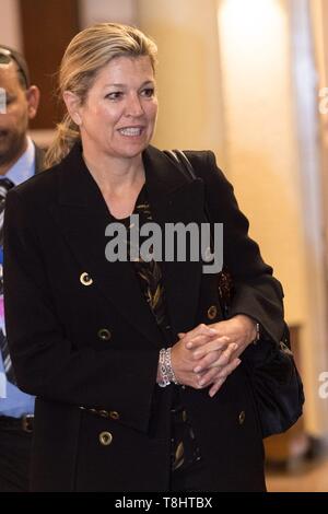 Addis Abeba, Äthiopien. 13. Mai 2019. Queen Maxima der Niederlande kommt an Bole International Airport in Addis Abeba, am 13. Mai 2019, für 2 Tage besuchen Sie in Ihrer Rolle als spezieller Fürsprecher des UN-Generalsekretärs für inklusive Finanzierung für Entwicklung (UNSGSA) Foto: Albert Ph-van der Werf/Niederlande/Point de Vue | Quelle: dpa Picture alliance/Alamy leben Nachrichten Stockfoto