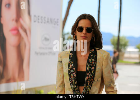 Cannes, Frankreich - 13. Mai, 2019: Brasilianische supermodel Izabel Goulart besucht die offizielle Jury Abendessen von der 72nd Cannes Film Festival am Martinez Hotel (Credit: Mickael Chavet/Projekt Daybreak/Alamy Live-Nachrichten) Stockfoto