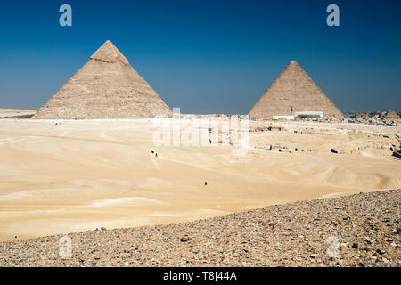 Die Cheops und Chephren Pyramids, Giza in der Nähe von Kairo, Ägypten Stockfoto