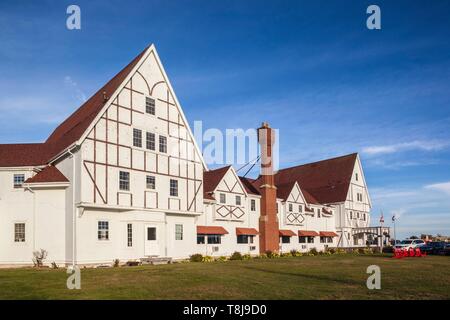 Kanada, Nova Scotia, Cabot Trail, Ingonish Beach, Cape Breton Highlands Nationalpark Keltic Lodge an der Highlands Hotel, ein Wahrzeichen der Stadt, im Jahre 1940 erbaut, außen Stockfoto