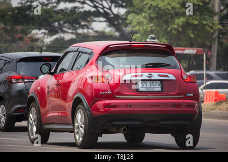 Chiangmai, Thailand - 30 April 2019: Mit dem eigenen Auto, Nissan Juke. Auf der straße Nr. 1001, 8 km von Chiang Mai City. Stockfoto