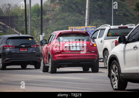 Chiangmai, Thailand - 30 April 2019: Mit dem eigenen Auto, Nissan Juke. Auf der straße Nr. 1001, 8 km von Chiang Mai City. Stockfoto