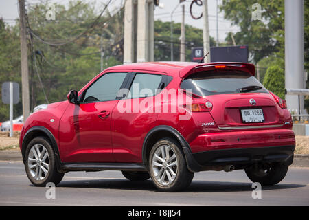 Chiangmai, Thailand - 30 April 2019: Mit dem eigenen Auto, Nissan Juke. Auf der straße Nr. 1001, 8 km von Chiang Mai City. Stockfoto