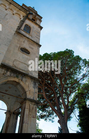 Montenegro, Herzeg-Novi am Eingang der Bucht von Kotor, serbisch-orthodoxes Kloster Savina, Große Kirche aus dem 18.Jhd. Stockfoto