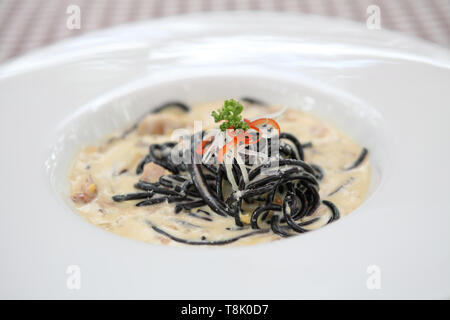 Spaghetti Tinte Tintenfisch Stockfoto