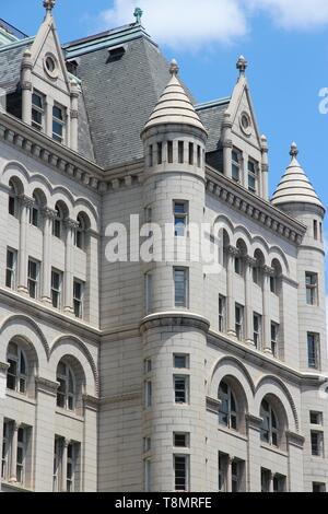 Washington DC, die Hauptstadt der Vereinigten Staaten. Old Post Office Pavilion offiziell umbenannt in Nancy Hanks Center. Stockfoto