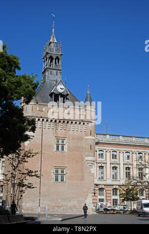 Donjon du Capitole in 1525 gebaut von Viollet Le Duc in der C 19 restauriert jetzt das Fremdenverkehrsbüro, Toulouse, Haute Garonne, Royal, Frankreich Stockfoto