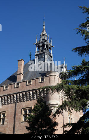 Donjon du Capitole in 1525 gebaut von Viollet Le Duc in der C 19 restauriert jetzt das Fremdenverkehrsbüro, Toulouse, Haute Garonne, Royal, Frankreich Stockfoto