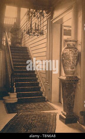 Treppe an der kubanischen Botschaft in Brüssel, Belgien, 1927. Schöpfer: Unbekannt. Stockfoto