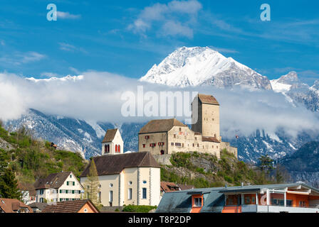 Sargans Schloss und romanischen Kirche, Kanton St. Gallen, Schweiz Stockfoto