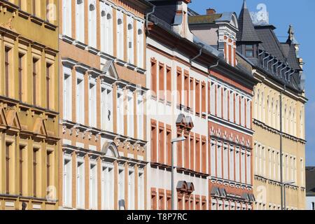 Chemnitz, Deutschland-typischen alten Wohnarchitektur und Blick auf die Straße. Apartment Gebäuden. Stockfoto