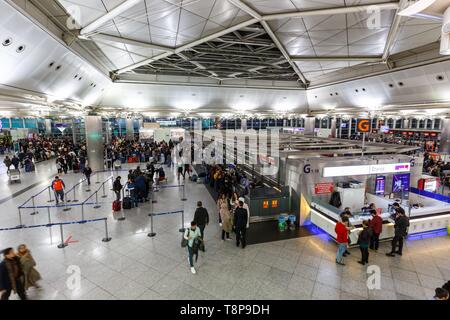 Istanbul, Türkei - 15 Februar 2019: Terminal des Flughafen Istanbul Atatürk (IST) in der Türkei. | Verwendung weltweit Stockfoto