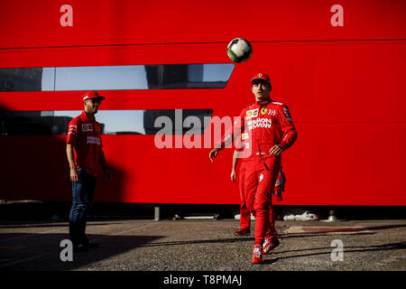Barcelona, Spanien. 14 Mai, 2019. CHARLES LECLERC der Scuderia Ferrari Mission Worfeln während der Formel 1 in der Saison, die an den Circuit de Barcelona-Catalunya in Barcelona, Spanien. Credit: James Gasperotti/ZUMA Draht/Alamy leben Nachrichten Stockfoto