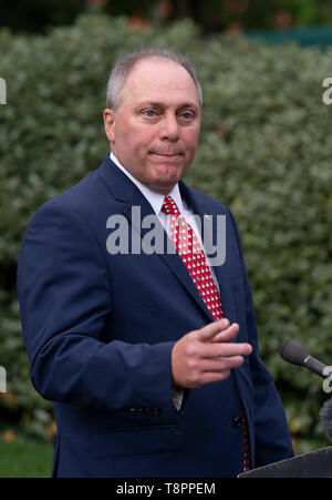 Washington DC, USA. 14 Mai, 2019. United States House Minderheit Peitsche Steve Scalise (Republikaner von Louisiana) spricht mit den Medien das Weiße Haus in Washington, DC, 14. Mai 2019. Quelle: Chris Kleponis/CNP | Verwendung der weltweiten Kredit: dpa/Alamy leben Nachrichten Stockfoto