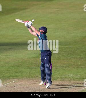 Bristol, UK. 14 Mai, 2019. Jonny Bairstow von England schlagen während des England V Pakistan, Royal London einen Tag Länderspiel in Bristol County. Quelle: European Sports Fotografische Agentur/Alamy leben Nachrichten Stockfoto