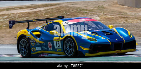 12. Mai 2019 Monterey CA, USA #13 Marc Muzzo von Ferrari von Ontario Aus schalten 6 Während der Ferrari Challenge Rennen 2 P/P - morgens bei Weathertech Raceway Laguna Seca in Monterey CA Thurman James/CSM Stockfoto