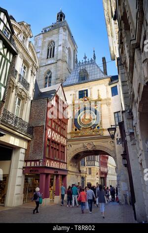 Frankreich, Seine-Maritime, Rouen, der Gros Horloge ist eine astronomische Uhr aus dem 16. Jahrhundert Stockfoto