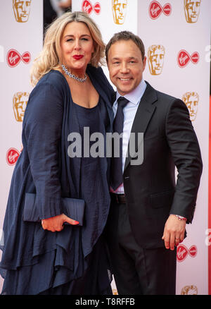 LONDON, ENGLAND - Mai 12: Hannah Walters und Stephen Graham die Virgin Media British Academy Television Awards in der Royal Festival Hall besuchen auf Ma Stockfoto