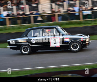 Marino Franchitti, Charlie März, Triumph Dolomite Sprint, Gerry Marshall Trophäe, Gruppe 1 Limousine, 1970 bis 1982, 77 Mitglieder treffen, Goodwood, W Stockfoto