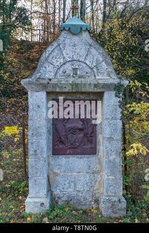 Relief Relief des Bildhauers Georg Kemper, 1880-1948, Geißelung Jesu Christi, Kreuzwegstation III, Mittelehrenbach, Oberfranken, Bayern Stockfoto