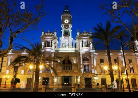 Rathaus, Ajuntament, Nacht, beleuchtet, eklektische Baustil, Valencia, Spanien Stockfoto