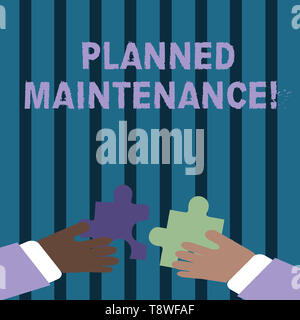 Text Zeichen zeigen, geplante Wartung. Business Foto Text reventive Wartung durchgeführt auf der Grundlage einer festen Plan zwei Hände halten bunte Jigsaw Pu Stockfoto