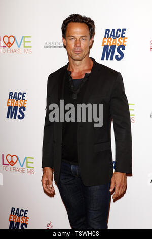 Mai 10, 2019 - Beverly Hills, CA, USA - LOS ANGELES - Mai 10: Sebastian Siegel am Rennen zu löschen MS Gala im Beverly Hilton Hotel am 10. Mai 2019 in Beverly Hills, CA (Credit Bild: © Kay Blake/ZUMA Draht) Stockfoto