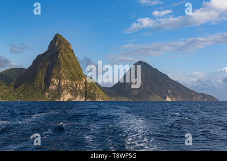 Die herrliche Pitons auf der Insel St. Lucia in der Karibik Stockfoto