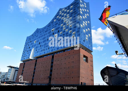 Elbfilharmonie, Hafengeburtstag St. Pauli-Landungsbrücken, Hamburg Stockfoto