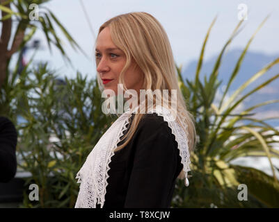 Cannes, Frankreich. 15 Mai, 2019. Cannes, Frankreich. 15 Mai, 2019. Schauspielerin Chloë Sevigny am Toten nicht Film foto Anruf sterben auf dem 72 Cannes Film Festival, Mittwoch, 15. Mai 2019, Cannes, Frankreich. Foto: Doreen Kennedy/Alamy leben Nachrichten Stockfoto
